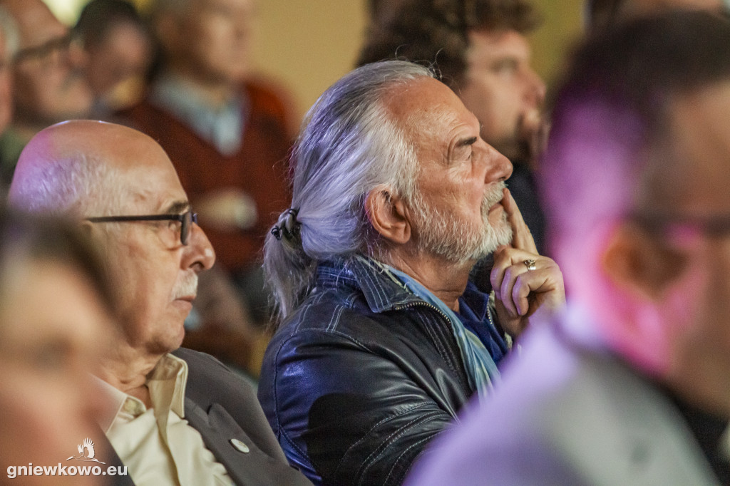 Profesor Norman Davies w Gniewkowie