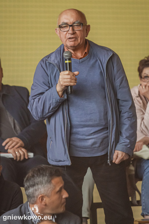 Profesor Norman Davies w Gniewkowie