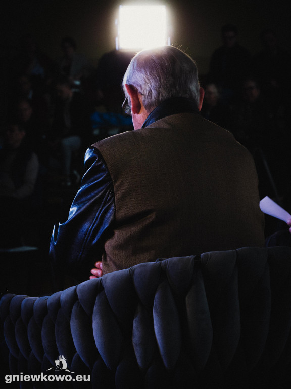 Profesor Norman Davies w Gniewkowie