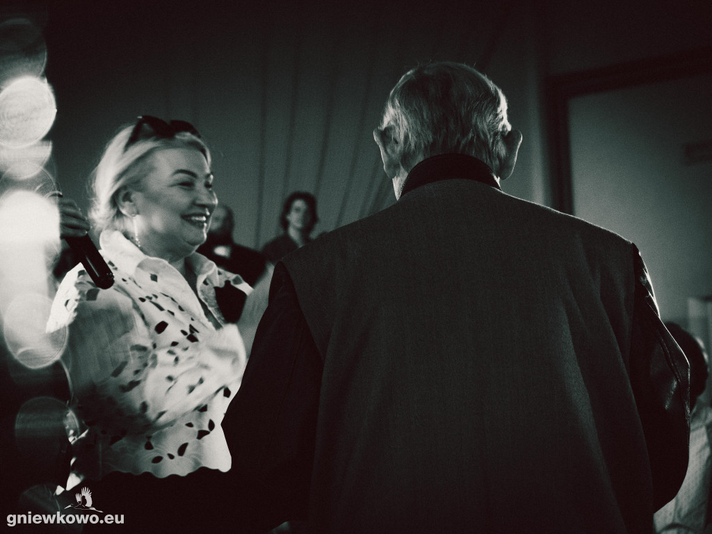 Profesor Norman Davies w Gniewkowie