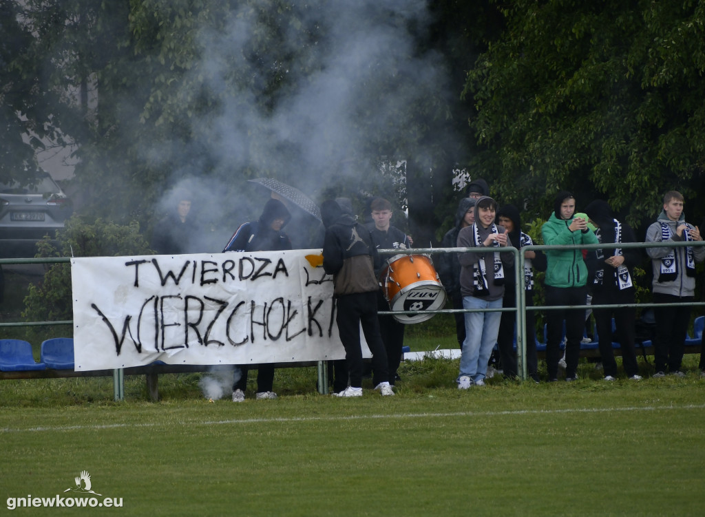 Galeria Czarni Wierzchosławice – Mikrus Szadłowice