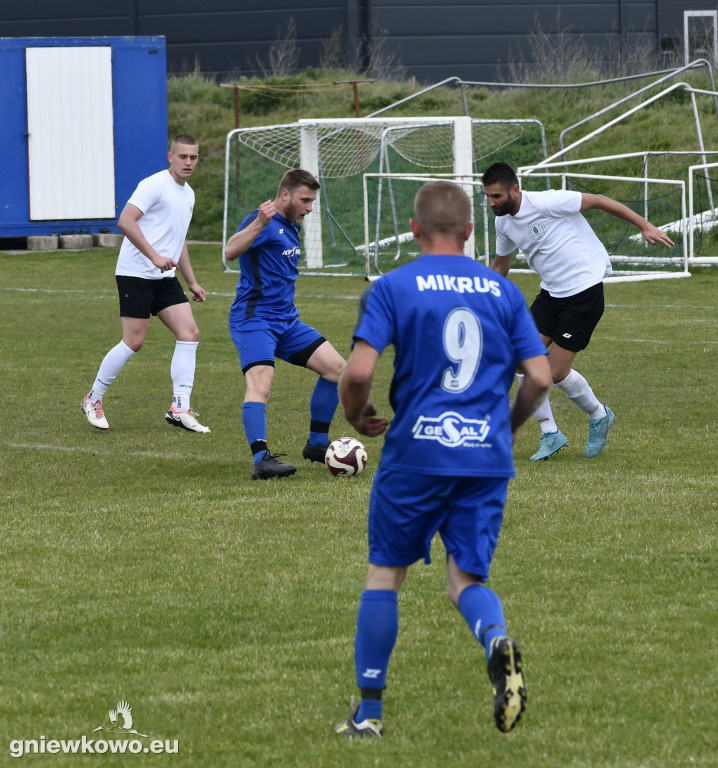Galeria Mikrus Szadłowice – Dąb Bąkowo