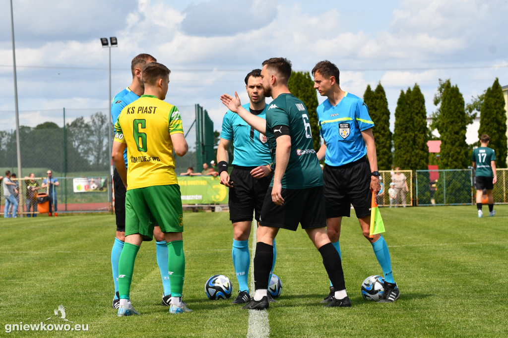 Galeria Piast Kołodziejewo – Unia Gniewkowo
