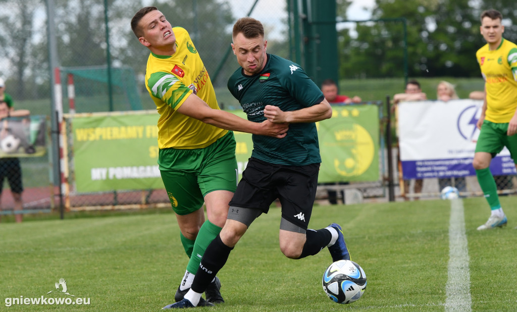 Galeria Piast Kołodziejewo – Unia Gniewkowo