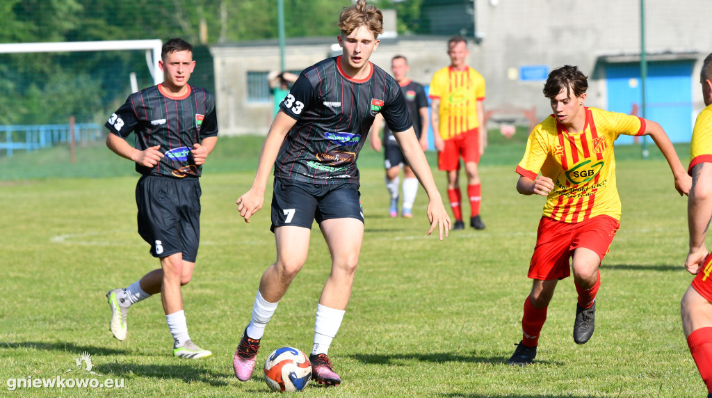 Galeria Znicz Rojewo – Unia II Gniewkowo 31.5.25