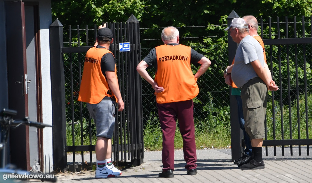 Galeria Unia Gniewkowo – Kujawianka Izbica Kuj.