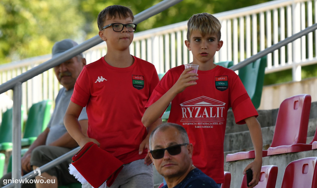 Galeria Unia Gniewkowo – Kujawianka Izbica Kuj.
