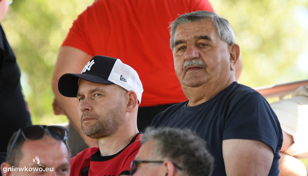 Galeria Unia Gniewkowo – Kujawianka Izbica Kuj.