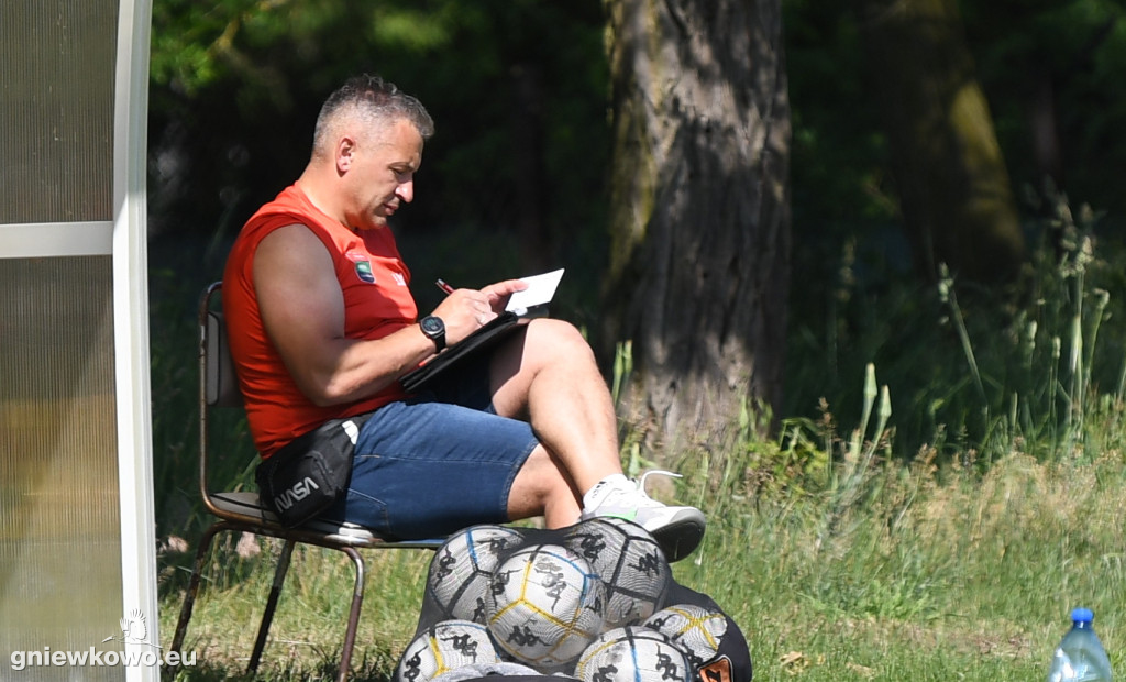 Galeria Unia Gniewkowo – Kujawianka Izbica Kuj.