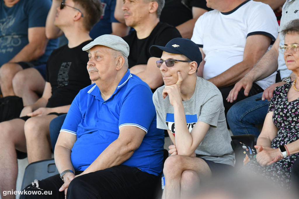 Galeria Unia Gniewkowo – Kujawianka Izbica Kuj.