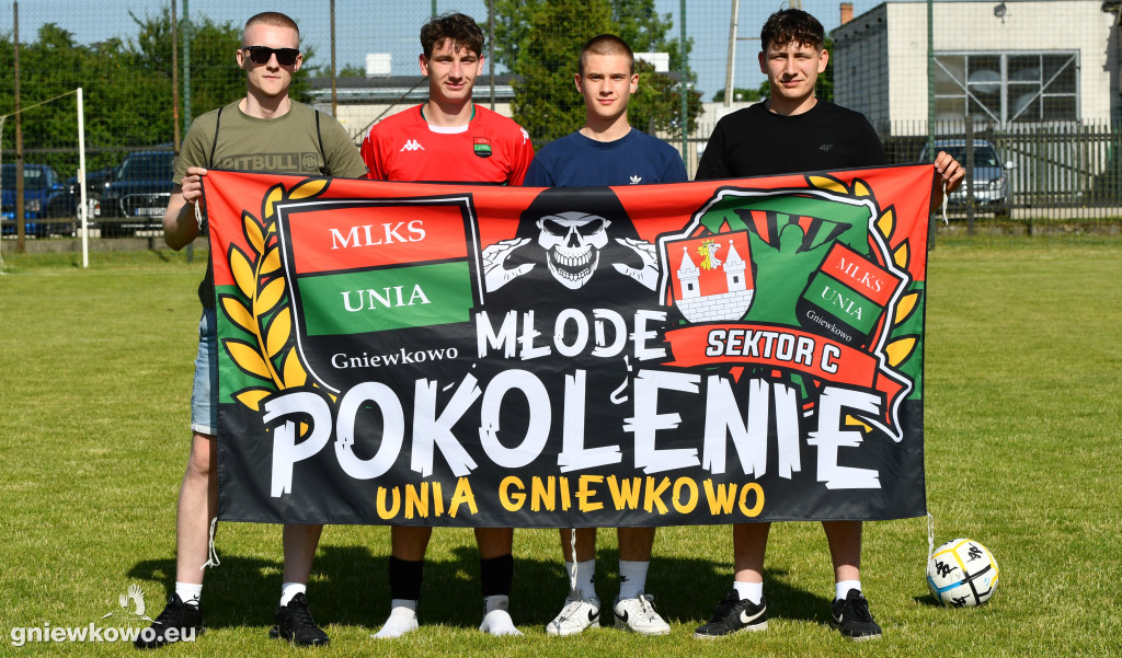 Galeria Unia Gniewkowo – Kujawianka Izbica Kuj.