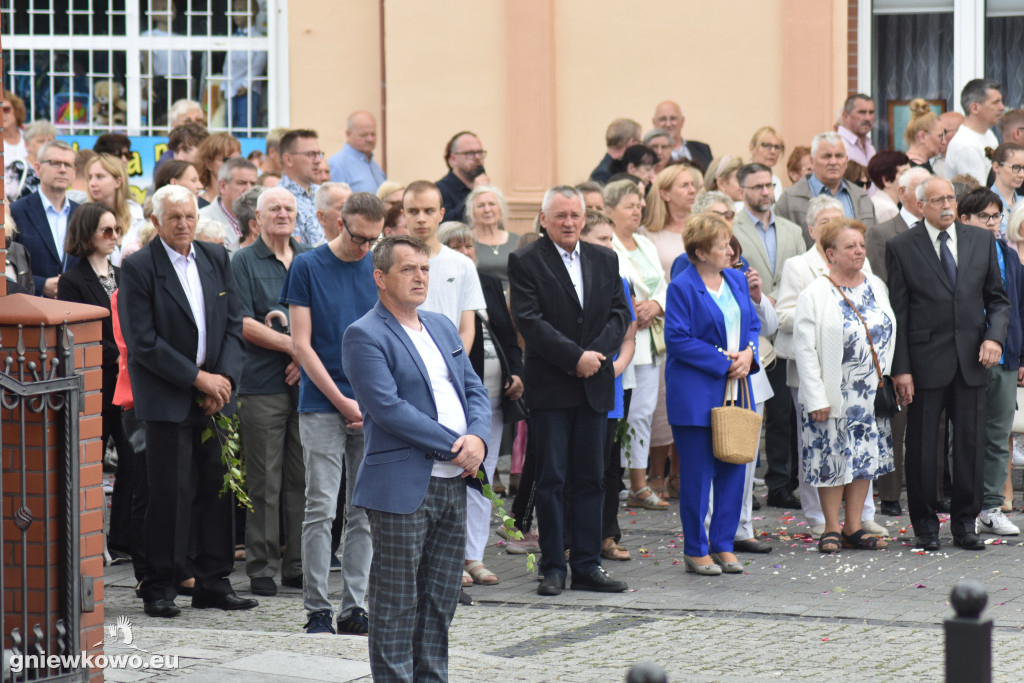 Boże Ciało 2025 - procesja w Gniewkowie