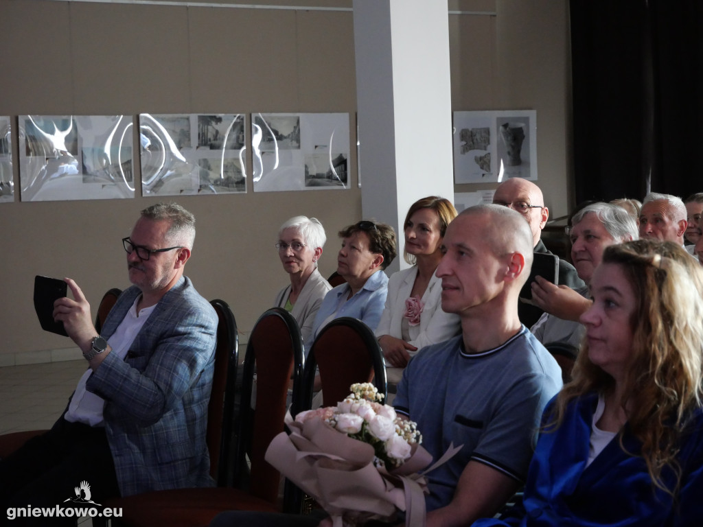 Dni Gniewkowa 2025 – otwarcie wystawy „Gniewkowo minione”