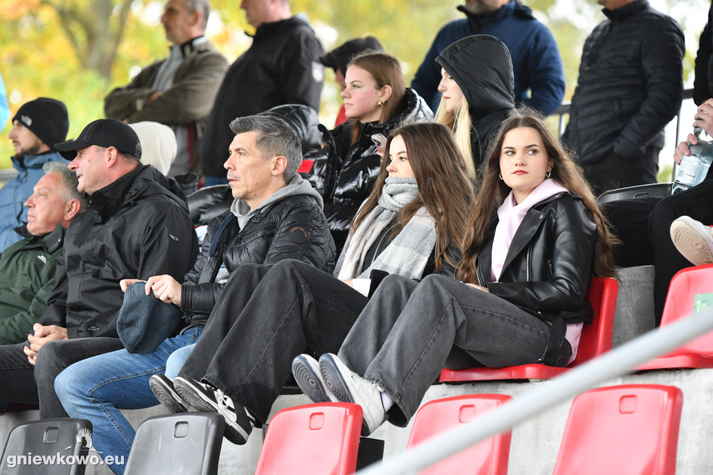 Unia Gniewkowo – Kujawiak Kowal 11.10.25