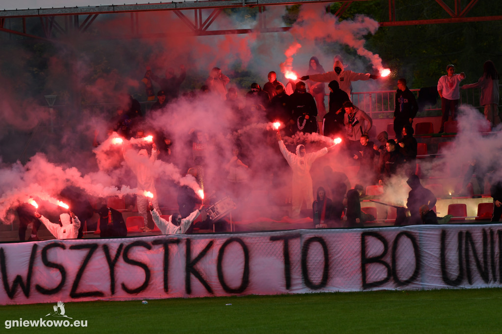 Unia Gniewkowo – Kujawiak Kowal 11.10.25