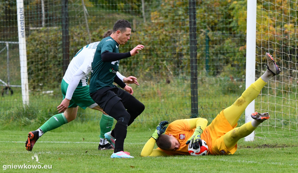 Unia Gniewkowo – Kujawiak Kowal 11.10.25