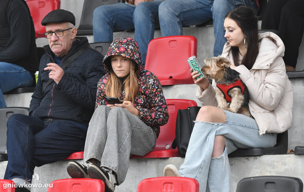 Galeria Unia Gniewkowo – Mustang Ostaszewo 8.11.25