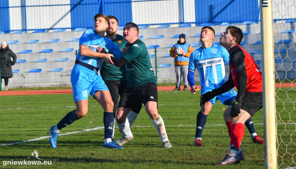 Galeria Pogoń Mogilno – Unia Gniewkowo 22.11.25