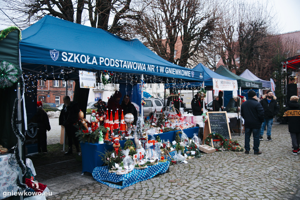 Jarmark Bożonarodzeniowy w Gniewkowie 6.12.25