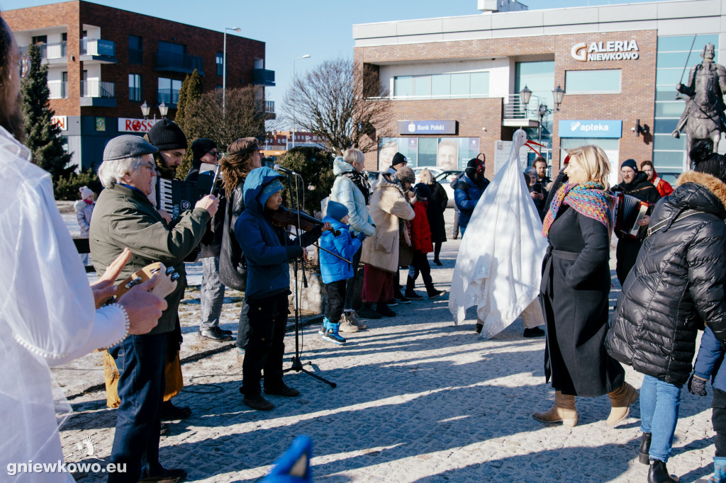 Koza opanowała Gniewkowo
