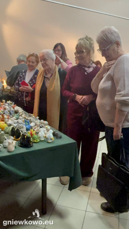 Wystawa solniczek i pieprzniczek Włodzimierza Nadolnego