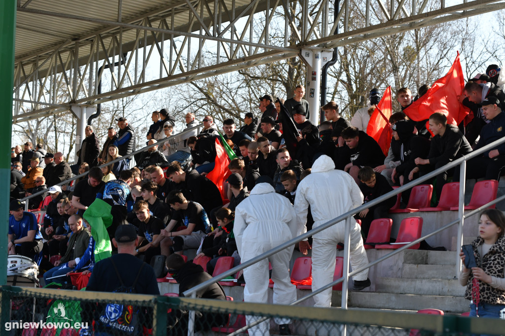 Galeria Unia Gniewkowo – Unia Wąbrzeźno 14.3.26