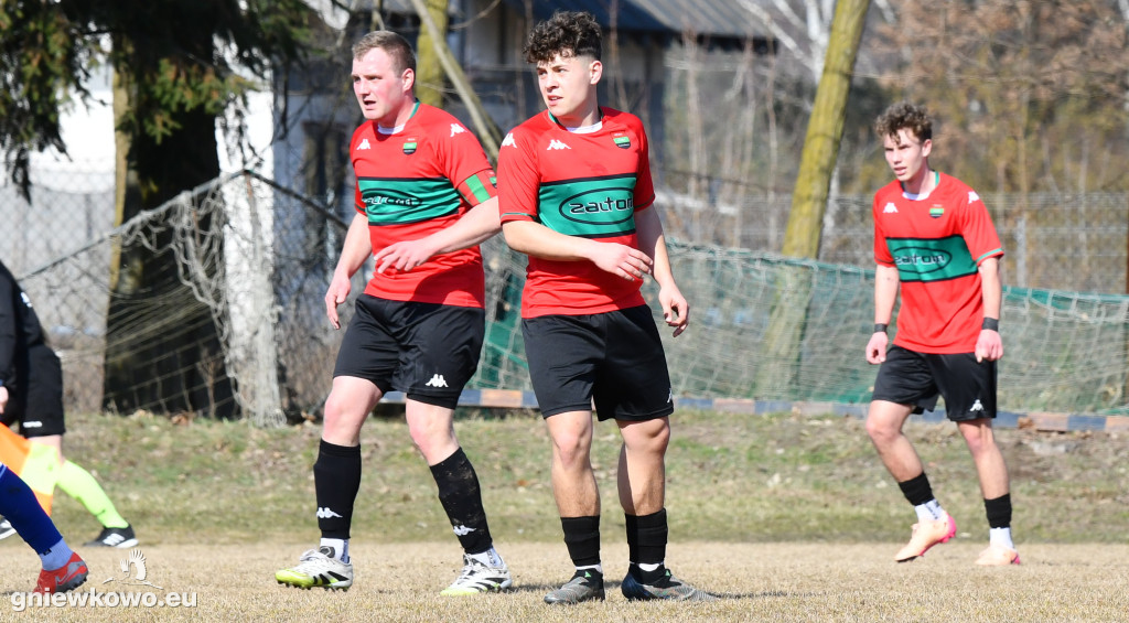 Galeria Unia Gniewkowo – Unia Wąbrzeźno 14.3.26