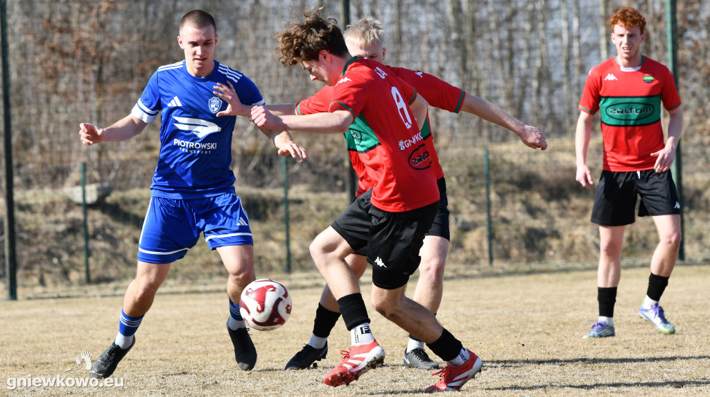 Galeria Unia Gniewkowo – Unia Wąbrzeźno 14.3.26