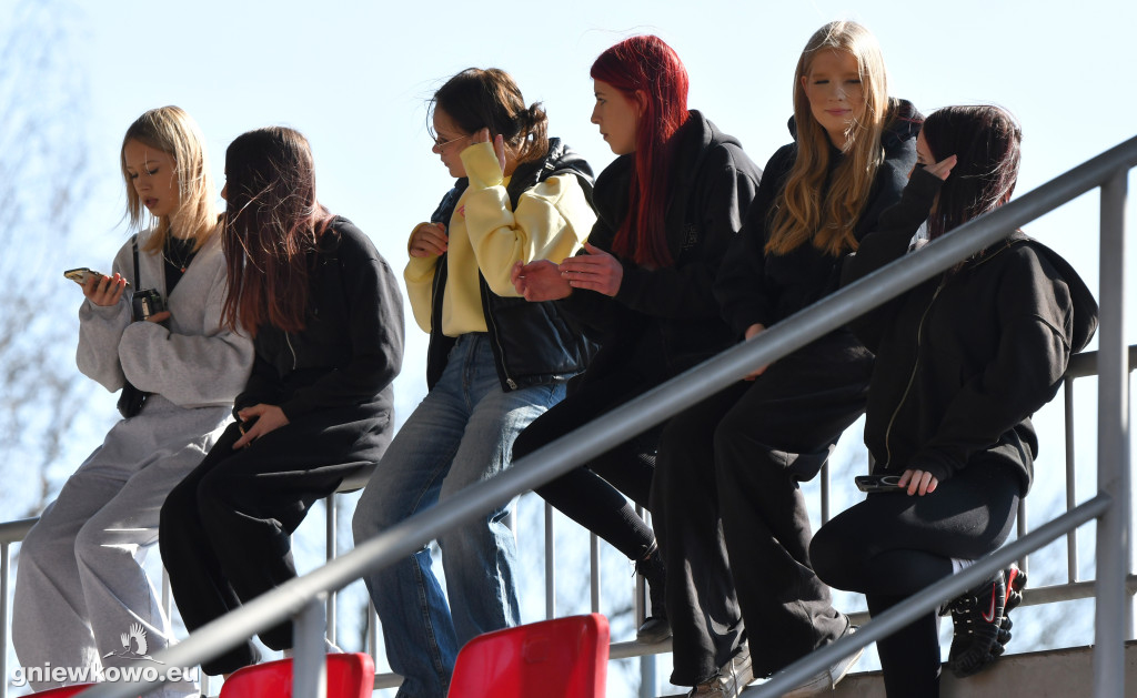 Galeria Unia Gniewkowo – Unia Wąbrzeźno 14.3.26