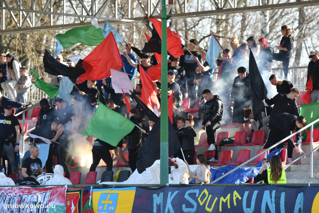 Galeria Unia Gniewkowo – Unia Wąbrzeźno 14.3.26