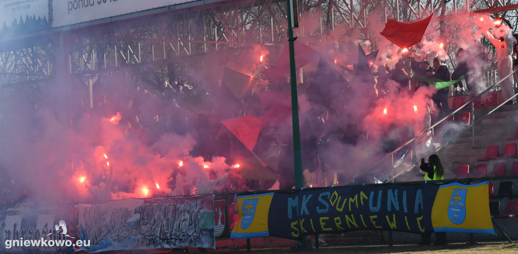 Galeria Unia Gniewkowo – Unia Wąbrzeźno 14.3.26