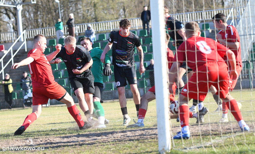 Galeria Unia Gniewkowo – Orlęta Aleksandrów 11.4.26