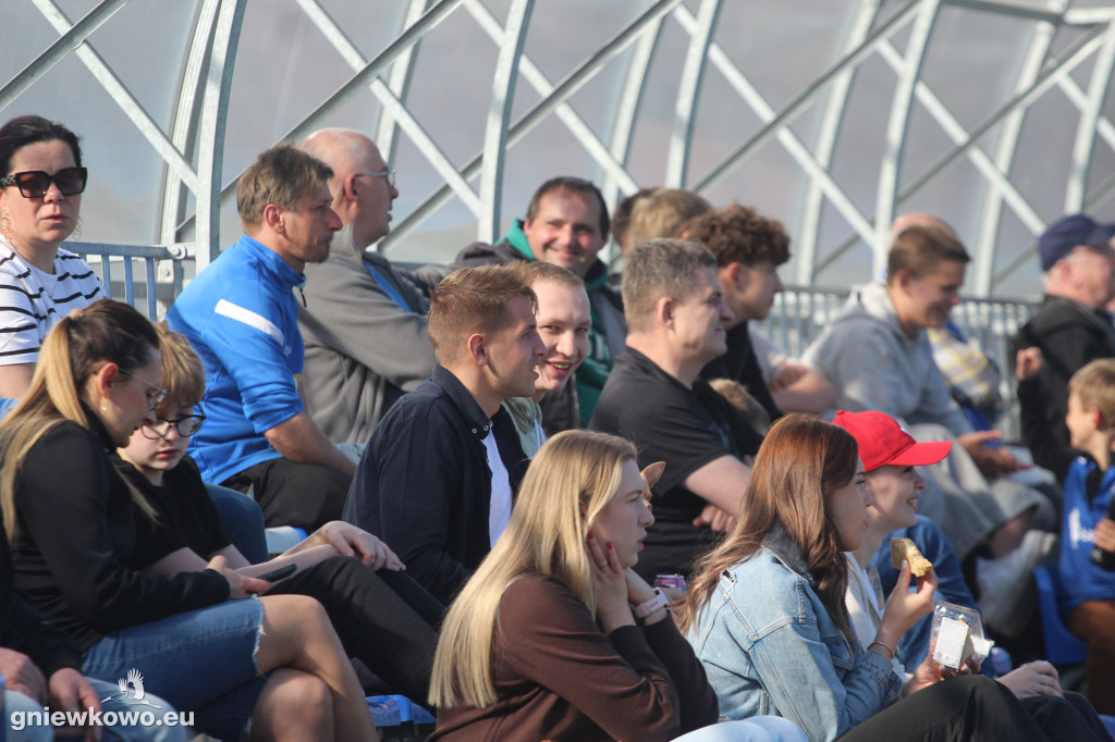 Galeria Noteć Łabiszyn – Unia Gniewkowo 18.4.26