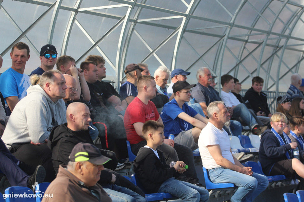 Galeria Noteć Łabiszyn – Unia Gniewkowo 18.4.26