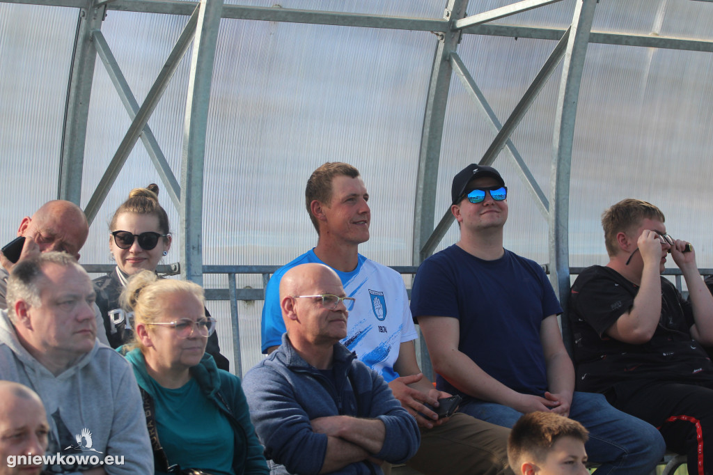 Galeria Noteć Łabiszyn – Unia Gniewkowo 18.4.26