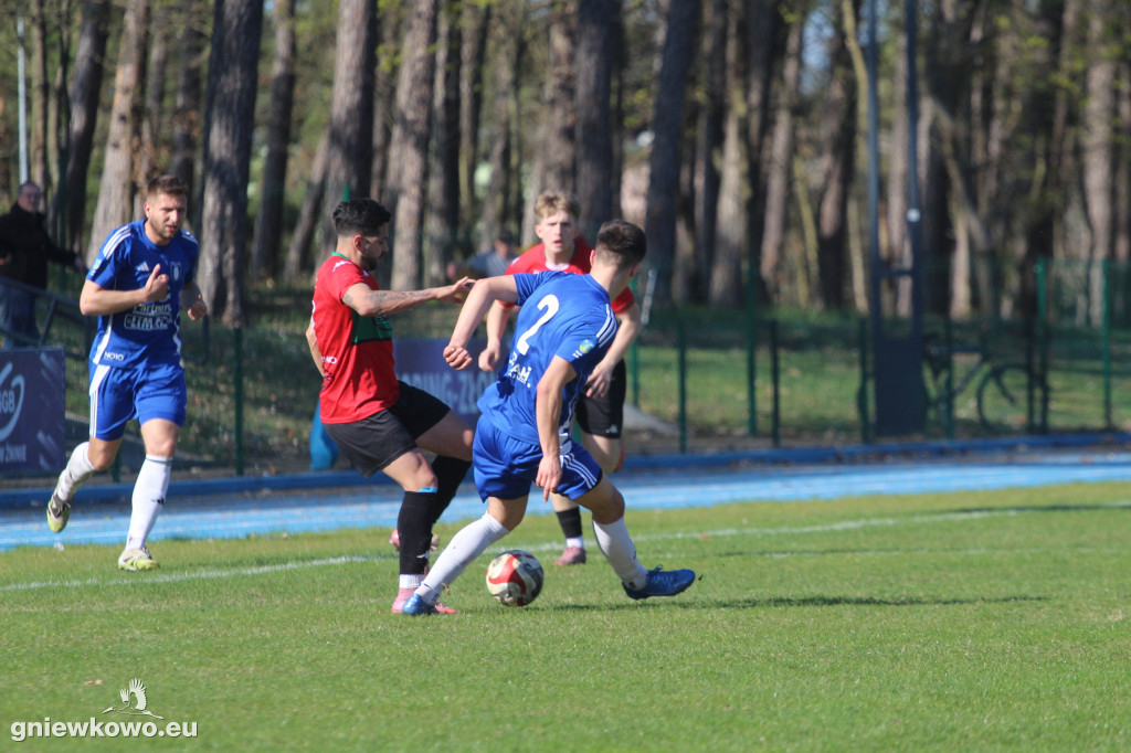 Galeria Noteć Łabiszyn – Unia Gniewkowo 18.4.26