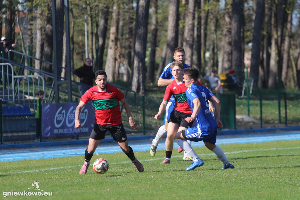 Galeria Noteć Łabiszyn – Unia Gniewkowo 18.4.26