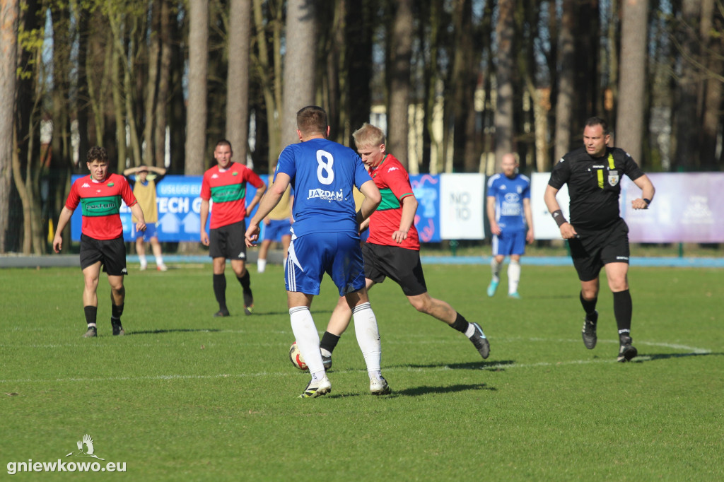 Galeria Noteć Łabiszyn – Unia Gniewkowo 18.4.26