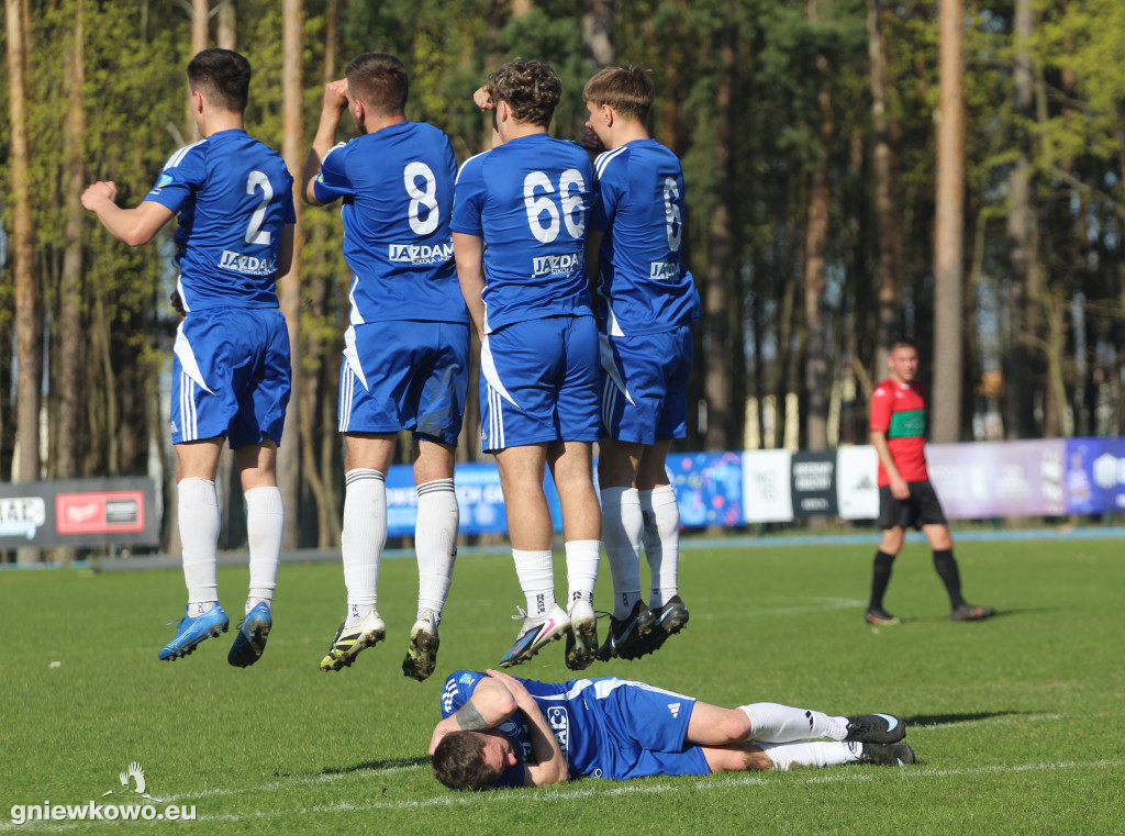 Galeria Noteć Łabiszyn – Unia Gniewkowo 18.4.26