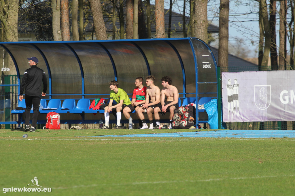 Galeria Noteć Łabiszyn – Unia Gniewkowo 18.4.26