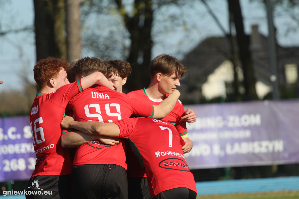 Galeria Noteć Łabiszyn – Unia Gniewkowo 18.4.26