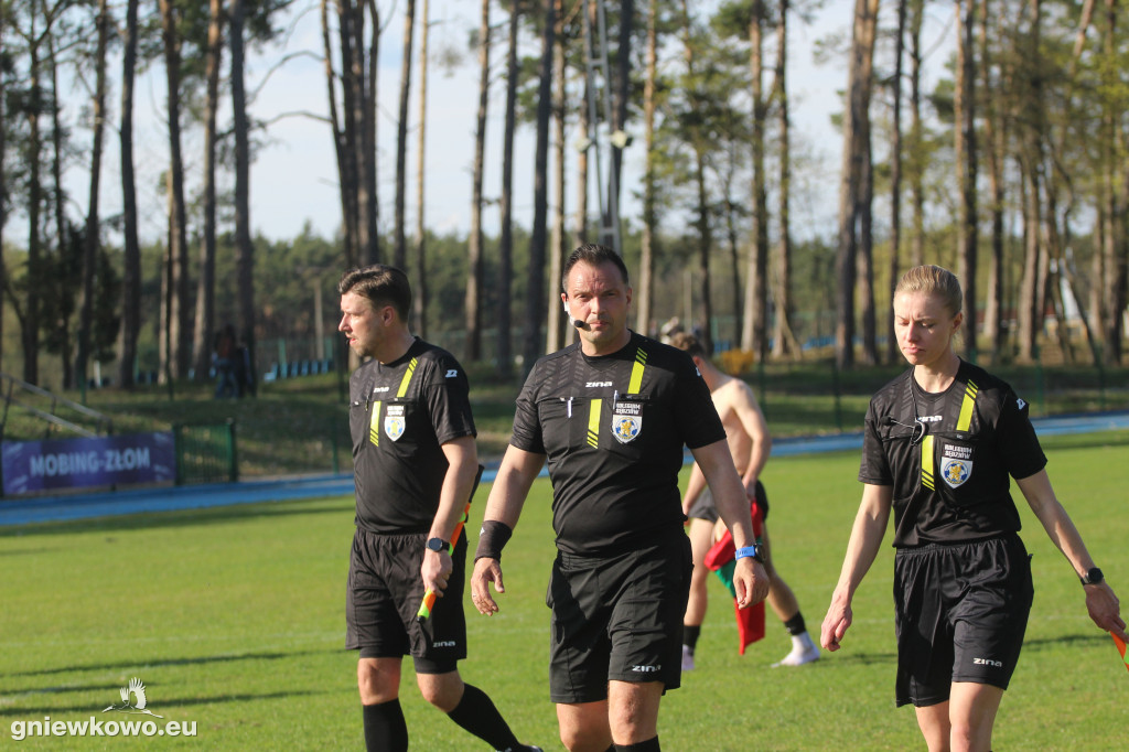 Galeria Noteć Łabiszyn – Unia Gniewkowo 18.4.26