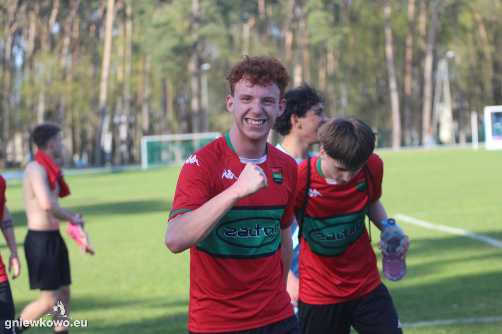 Galeria Noteć Łabiszyn – Unia Gniewkowo 18.4.26