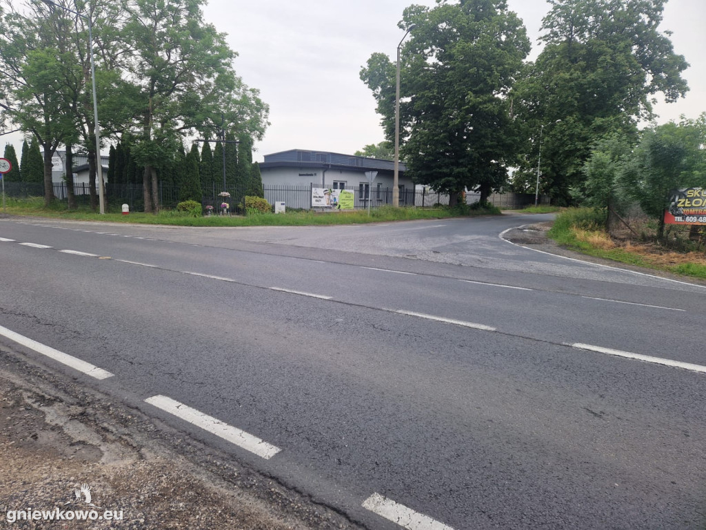 Skrzyżowanie DK 15 (Inowrocławskiej) z DW 299 (Piasta)