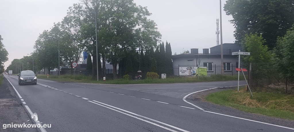 Skrzyżowanie DK 15 (Inowrocławskiej) z DW 299 (Piasta)