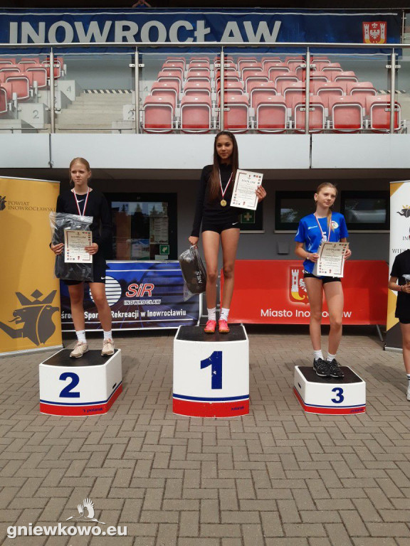Kolejne powiatowe lekkoatletyczne sukcesy uczniów SP 2