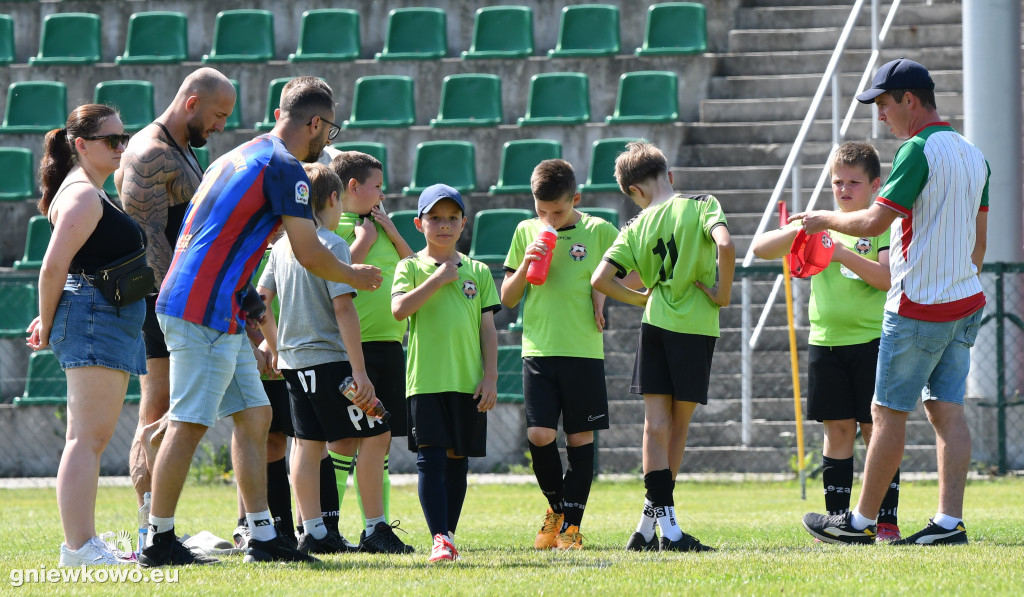 Turnieje orlika i żaka na stadionie Unii Gniewkowo
