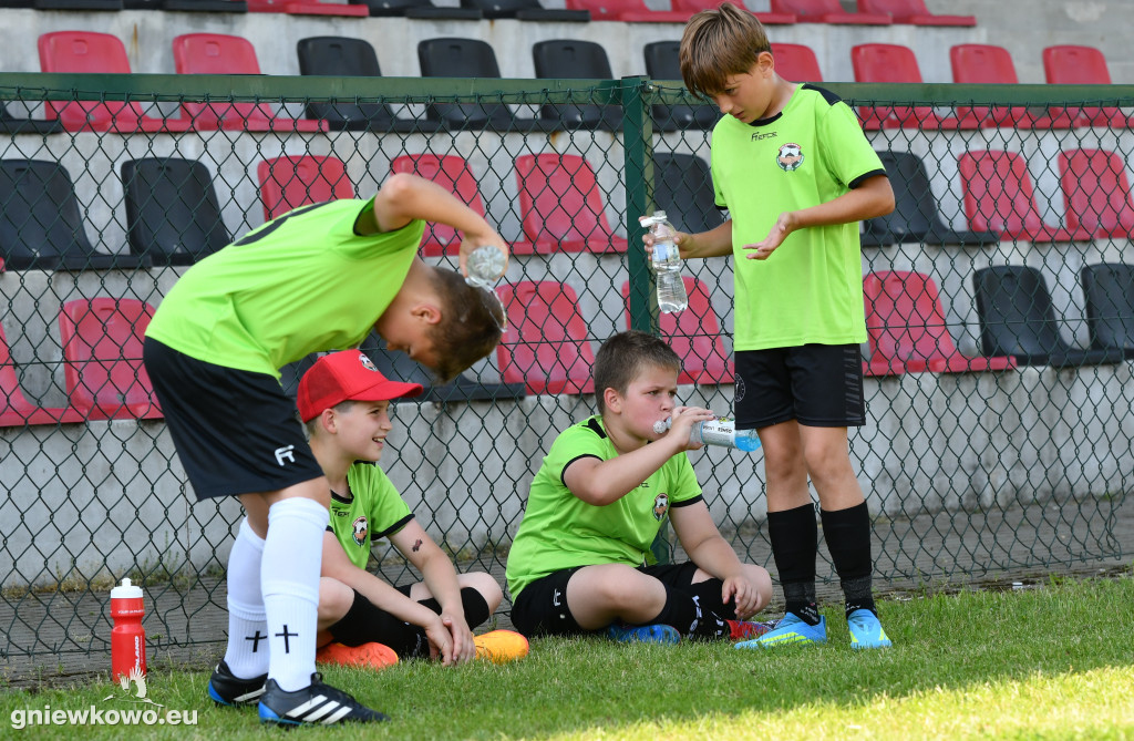 Turnieje orlika i żaka na stadionie Unii Gniewkowo