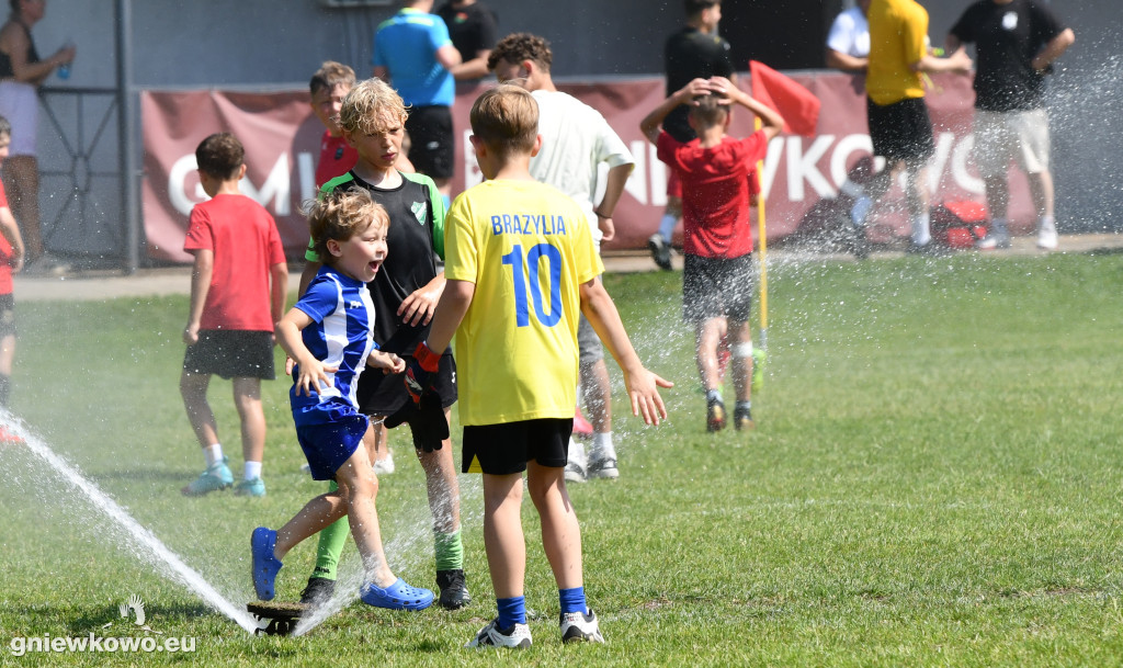Turnieje orlika i żaka na stadionie Unii Gniewkowo
