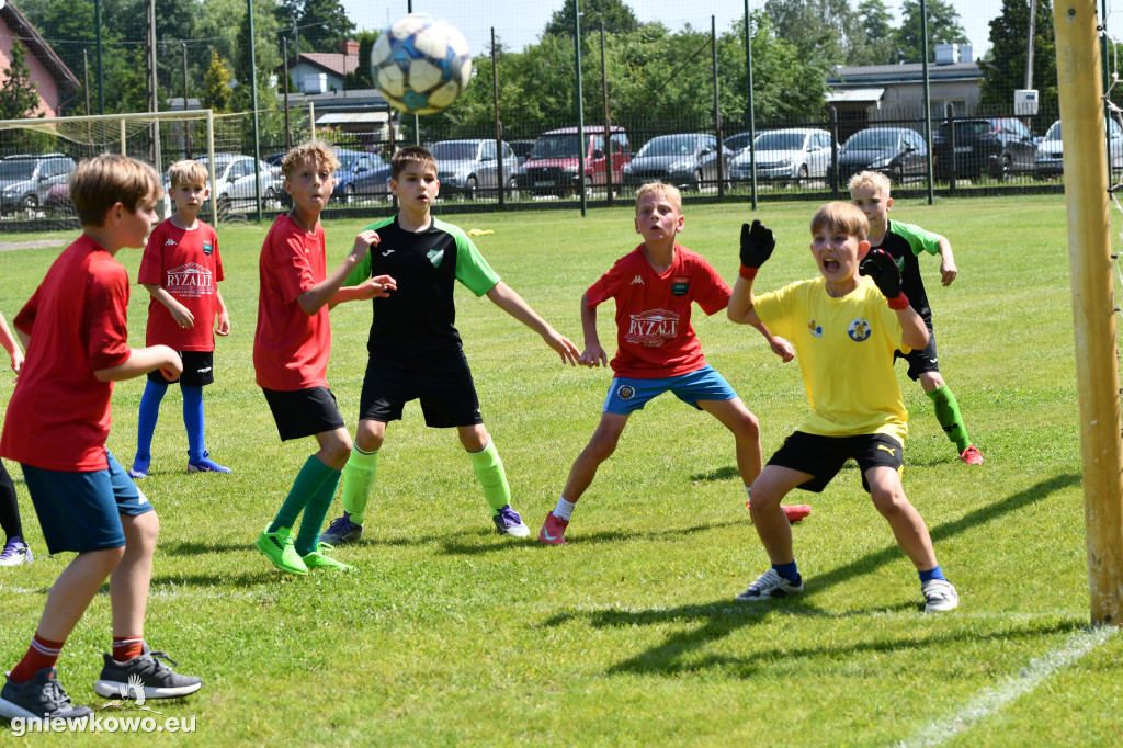 Turnieje orlika i żaka na stadionie Unii Gniewkowo